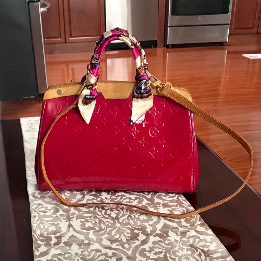Authentic Loui Vuitton vernis brea MM patent red leather